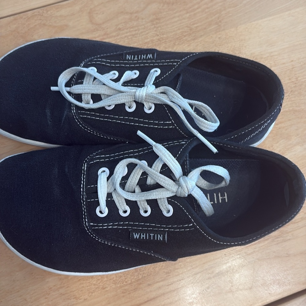 WHITIN Women’s Black Canvas Barefoot Sneakers with White Accents. Size 38